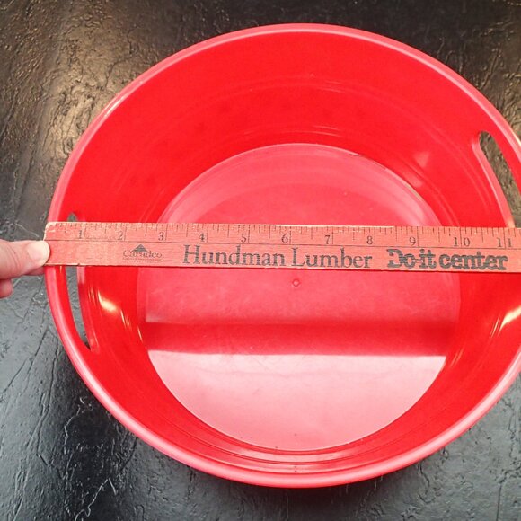 Red Christmas Bowl Plastic - Picture 5 of 5